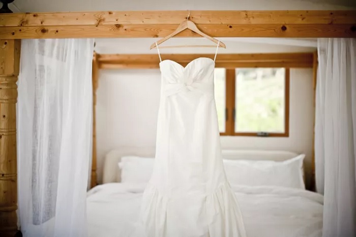 Cuál es la mejor manera de guardar tu vestido de novia después de la boda